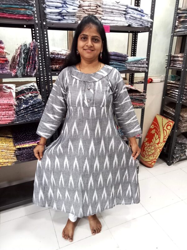 EKKAT UMBRELLA KURTI WITH SLEEVE- HHG_D118_3_GRAY