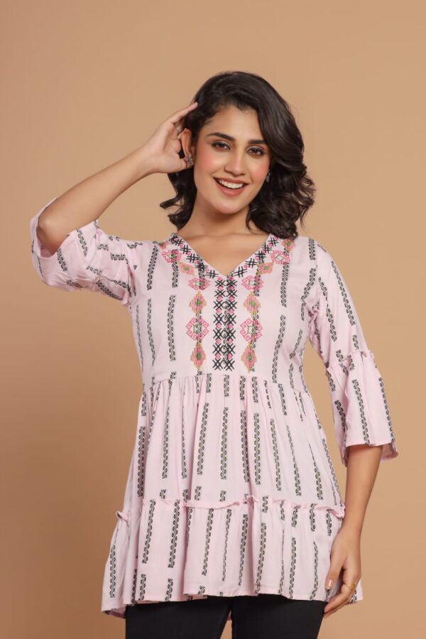 Short Top - Light Pink